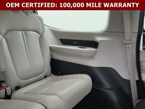 Certified 2022 Jeep Wagoneer Series II AWD/4WD image 18