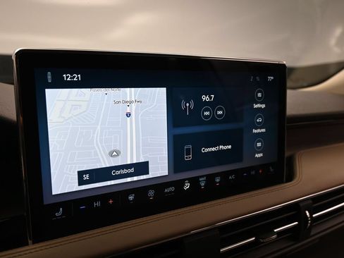 Used 2023 Lincoln Corsair Reserve w/ Equipment Group 201A FWD image 14