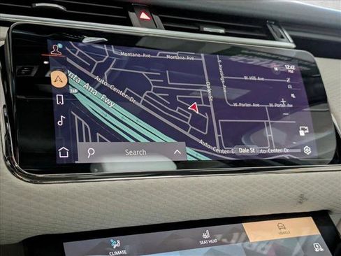 Used 2022 Land Rover Range Rover Velar R-Dynamic S image 15