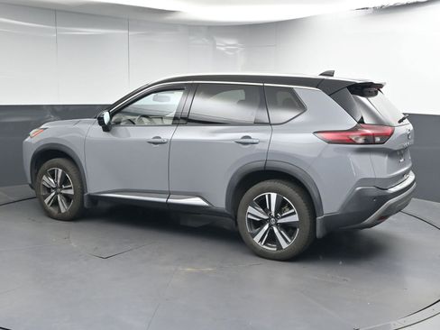 Used 2021 Nissan Rogue SL image 5