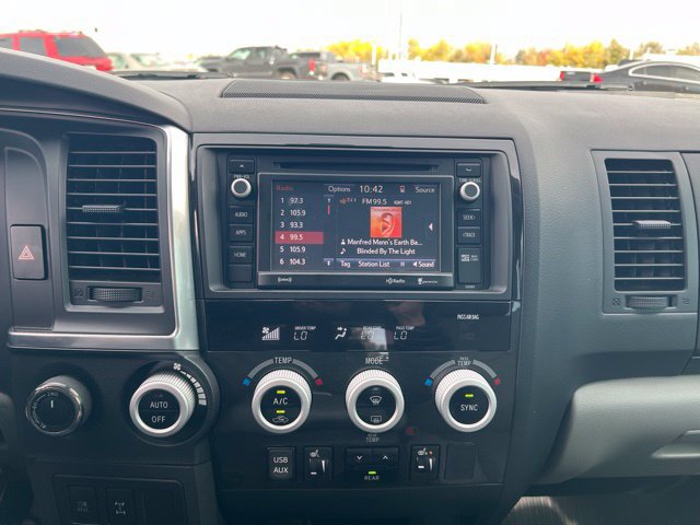 Used 2018 Toyota Sequoia SR5 w/ Premium Package AWD/4WD image 17