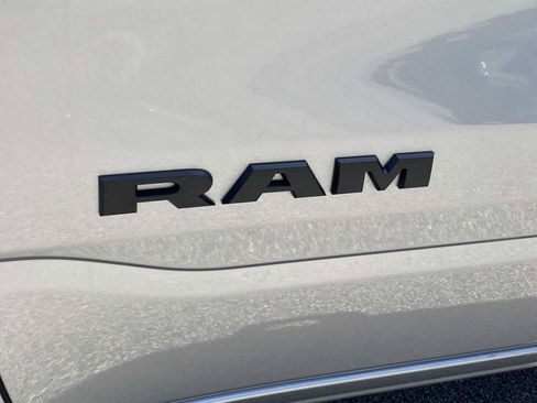 Used 2025 RAM 1500 Laramie w/ Night Edition AWD/4WD image 14
