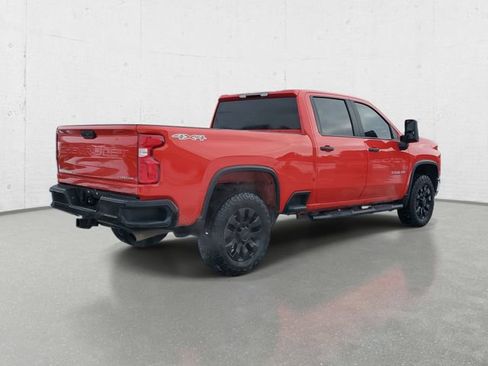 Used 2020 Chevrolet Silverado 2500 Custom w/ Custom Value Package image 9
