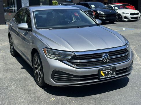 Used 2024 Volkswagen Jetta S FWD image 6