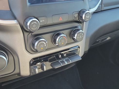 Used 2024 RAM 2500 Big Horn w/ Bed Utility Group image 18