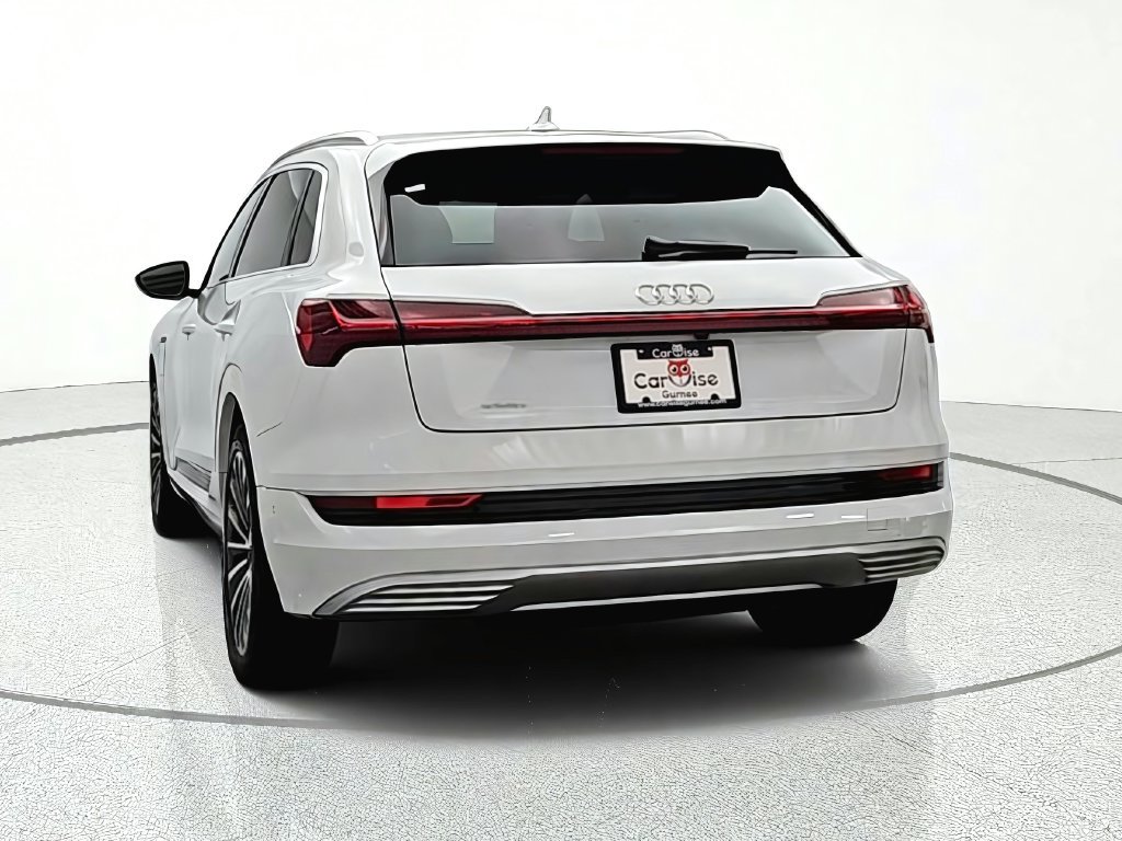 Used 2019 Audi e-tron Prestige w/ Prestige Package AWD/4WD image 5