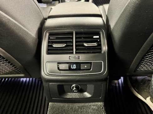 Used 2021 Audi A4 2.0T Premium AWD/4WD image 19