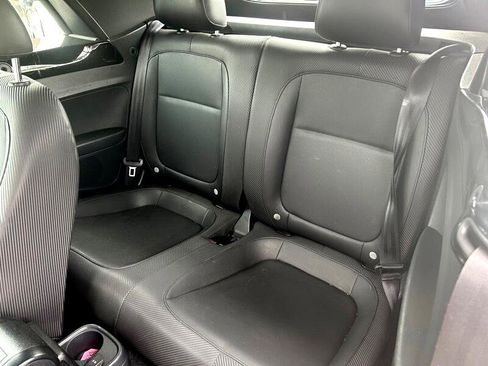 Used 2014 Volkswagen Beetle R-Line image 14