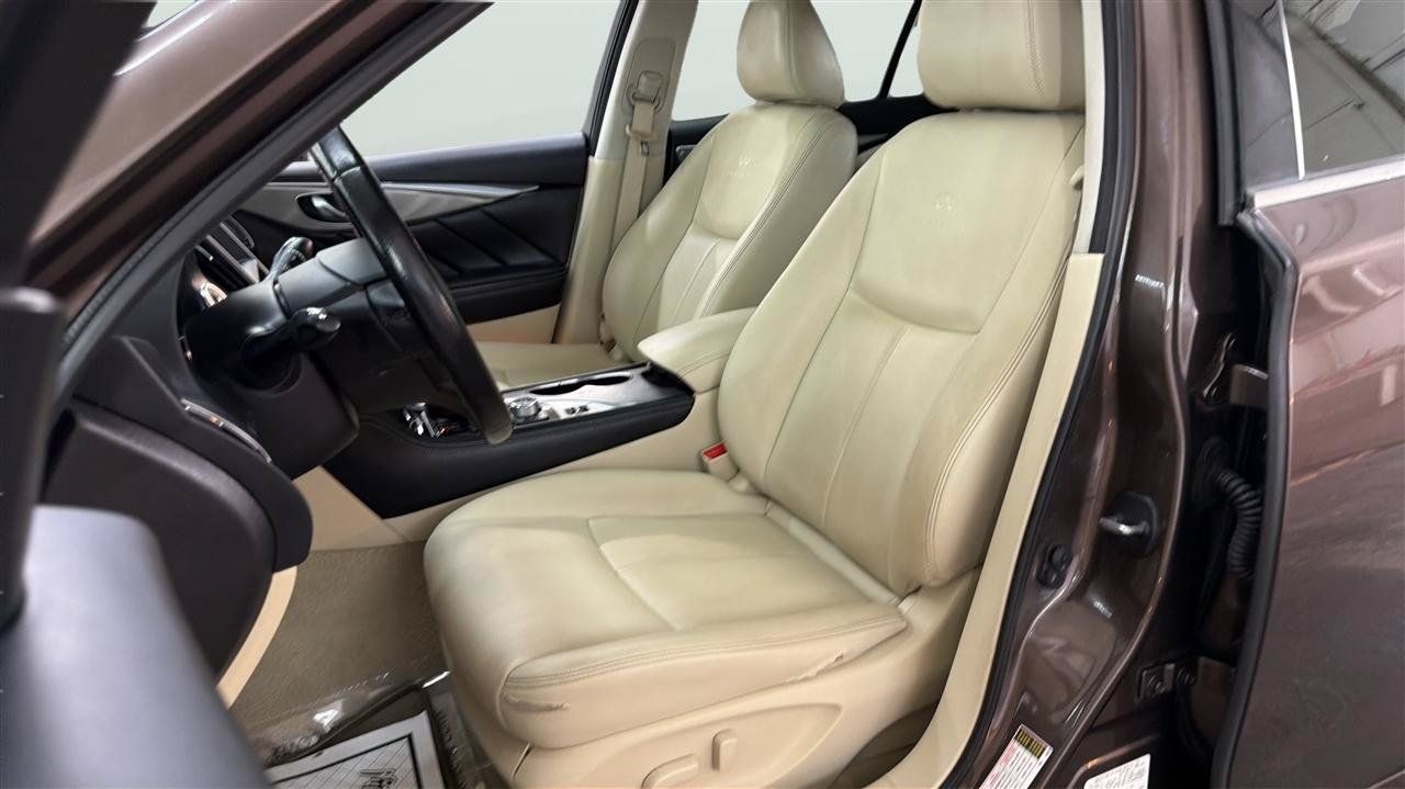 Used 2014 INFINITI Q50 Premium w/ Navigation Package AWD/4WD image 12