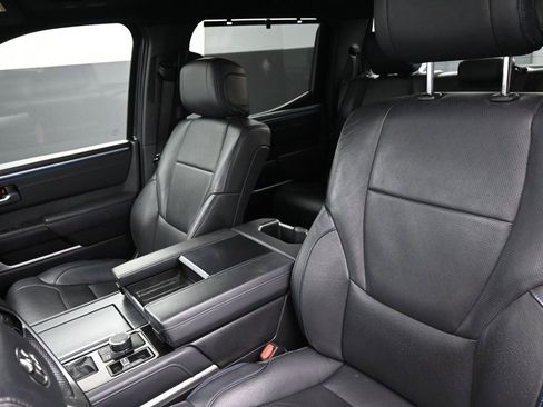 Used 2023 Toyota Tundra Platinum w/ Advanced Package image 12