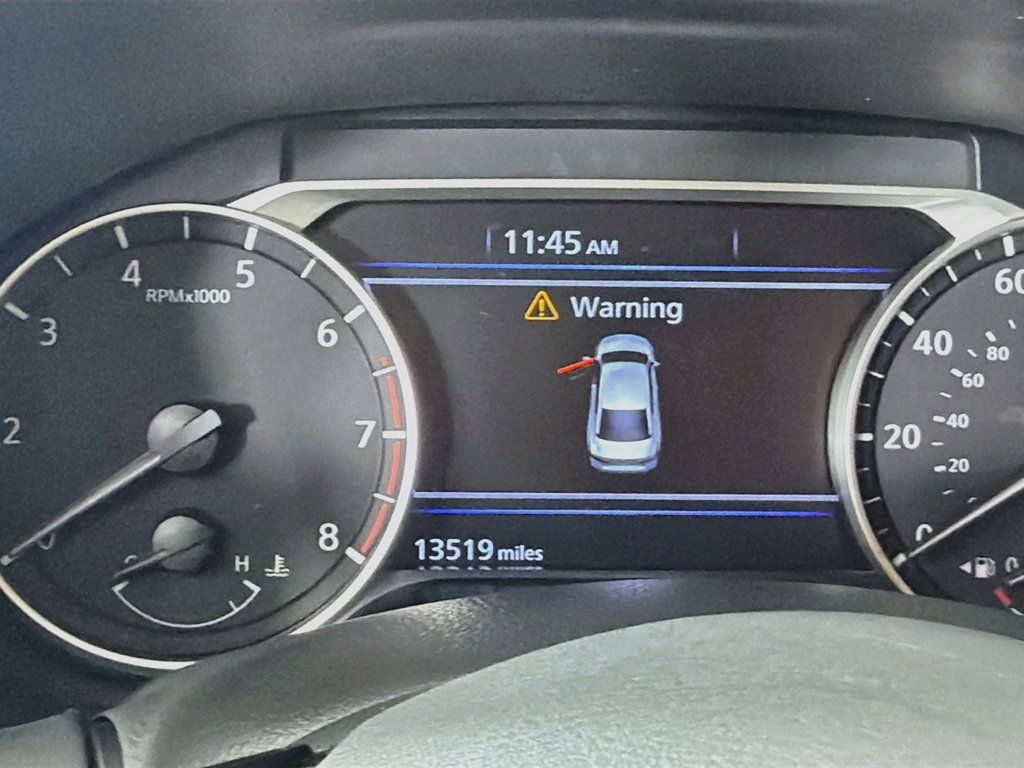 Used 2025 Nissan Altima 2.5 SR AWD/4WD image 27