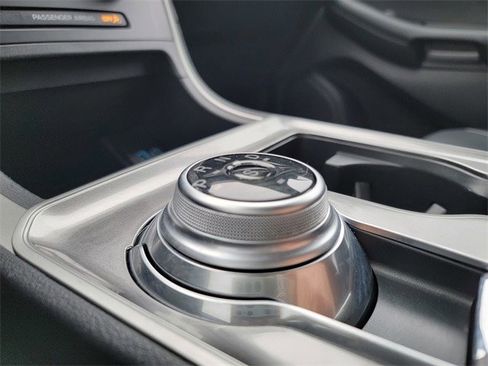 Certified 2024 Ford Edge SEL image 30