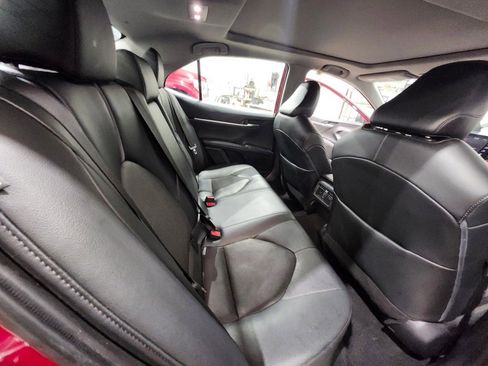 Used 2022 Toyota Camry XLE image 22