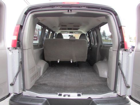 Used 2014 Chevrolet Express 1500 LS image 4