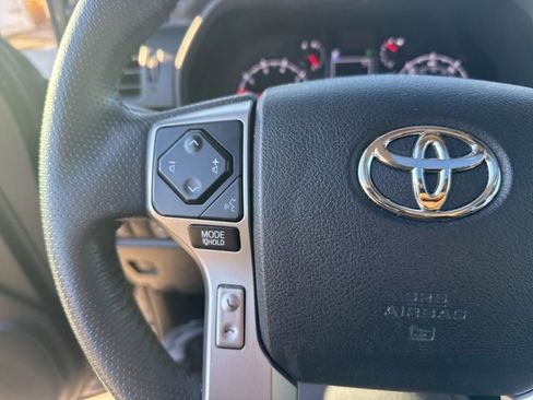 Used 2021 Toyota 4Runner SR5 Premium image 15