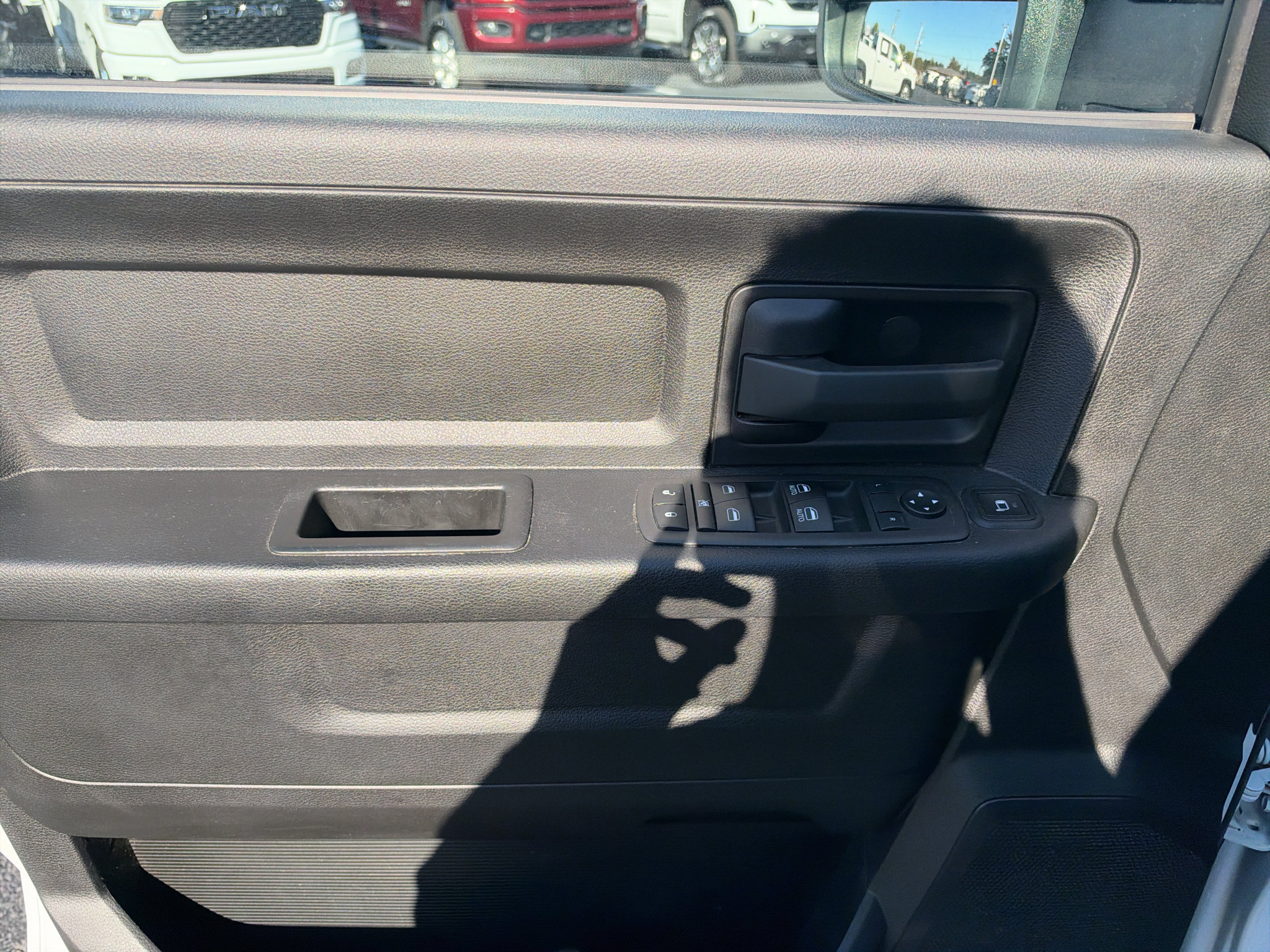 Used 2024 RAM 3500 Tradesman w/ Chrome Appearance Group AWD/4WD image 20