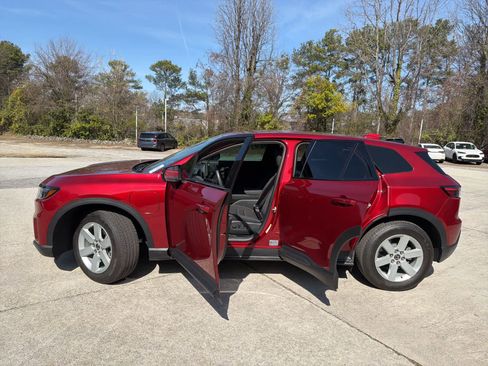 Used 2024 Honda Prologue EX image 17