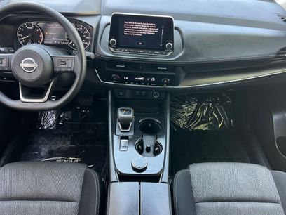 Used 2024 Nissan Rogue SV