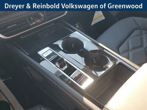 New 2026 Volkswagen Atlas SE image 34