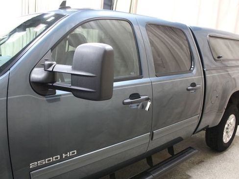 Used 2012 GMC Sierra 2500 SLE w/ SLE Preferred Package image 9