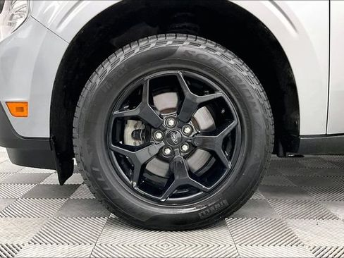 Used 2024 Ford Maverick XLT w/ XLT Luxury Package AWD/4WD image 9
