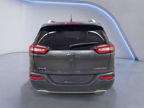 Used 2016 Jeep Cherokee Limited AWD/4WD image 8