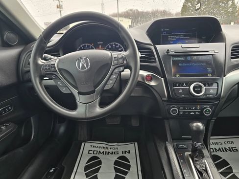 Used 2018 Acura ILX image 12