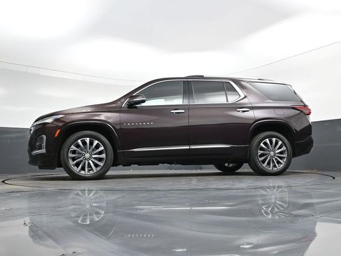 Used 2023 Chevrolet Traverse Premier image 43