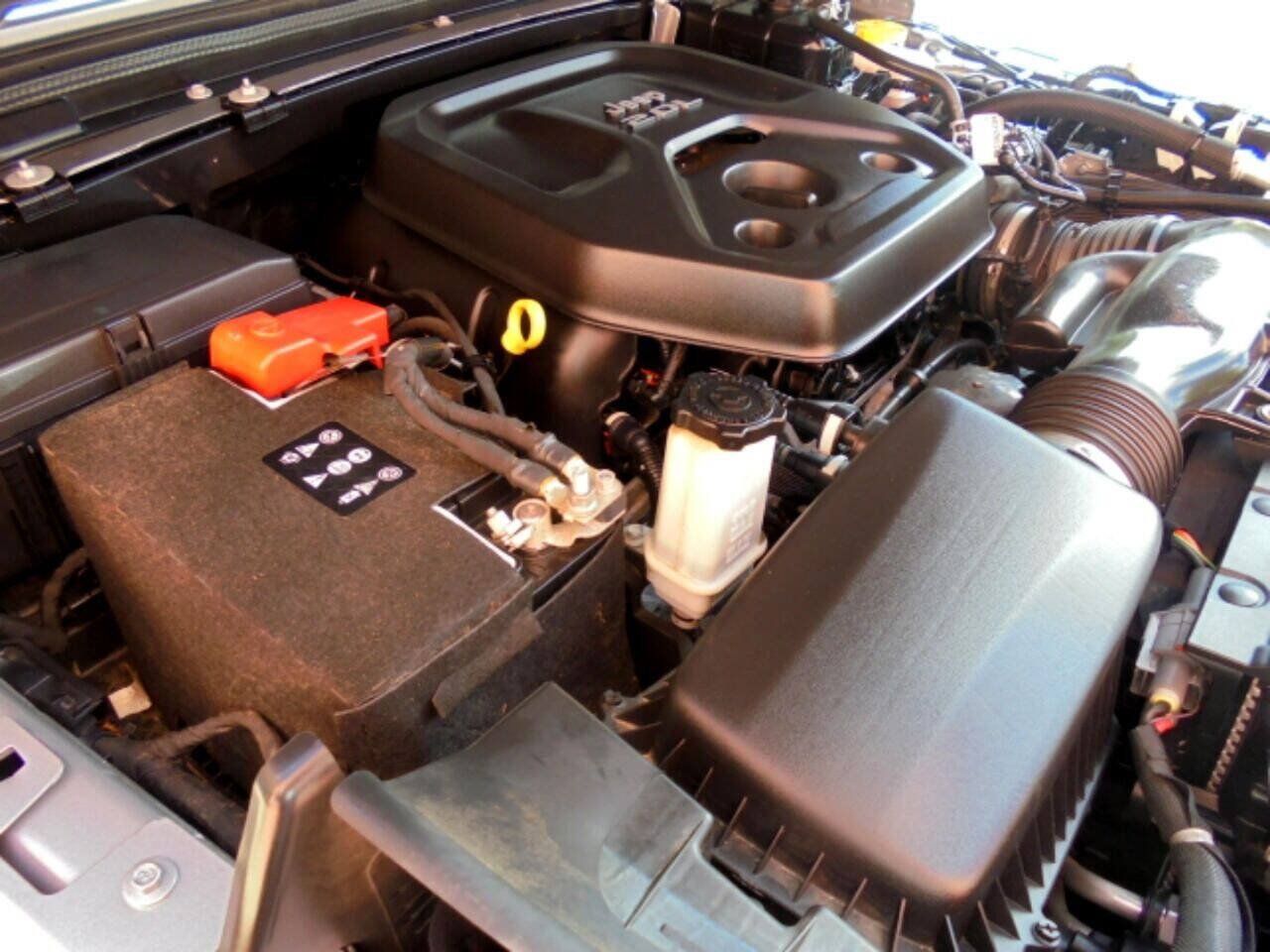 Used 2020 Jeep Wrangler Unlimited Sport AWD/4WD image 35