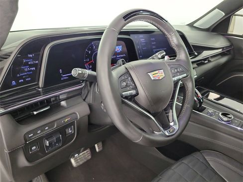 Used 2024 Cadillac Escalade V w/ Heavy-Duty Trailer Package image 19