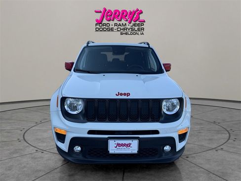 Used 2023 Jeep Renegade Latitude image 14