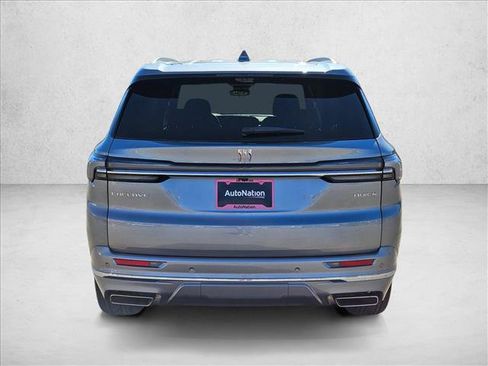 New 2026 Buick Enclave Avenir w/ Super Cruise Package image 8