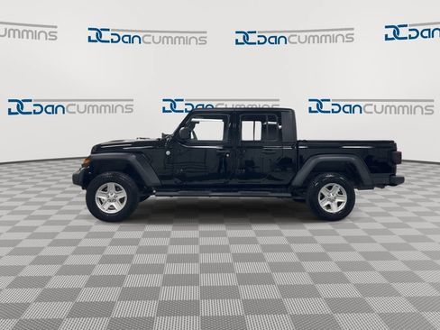 Used 2020 Jeep Gladiator Sport w/ Quick Order Package 24S AWD/4WD image 5