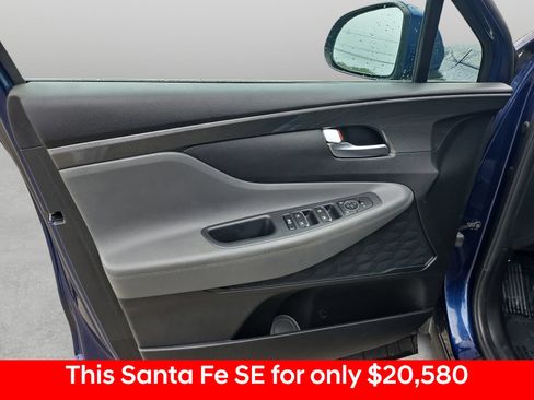 Used 2023 Hyundai Santa Fe SE FWD image 34