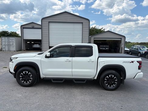 Used 2024 Nissan Frontier Pro-X RWD image 9