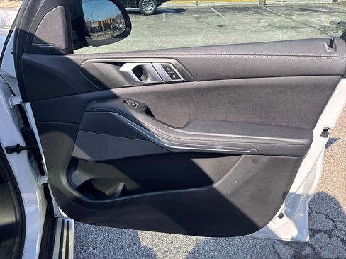 Used 2019 BMW X5 xDrive40i w/ Premium Package 2 image 36