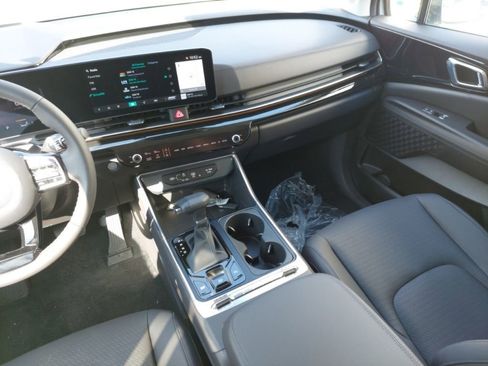 New 2026 Kia Carnival SX Prestige image 17