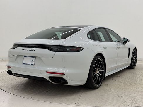 Used 2022 Porsche Panamera GTS AWD/4WD image 9