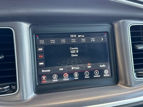 Used 2022 Dodge Charger SXT RWD image 19