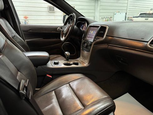 Used 2015 Jeep Grand Cherokee Summit AWD/4WD image 26
