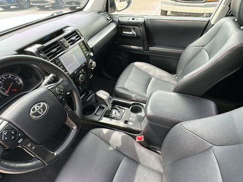 Used 2024 Toyota 4Runner TRD Off-Road Premium w/ Off Road Premium Plus Package AWD/4WD image 23
