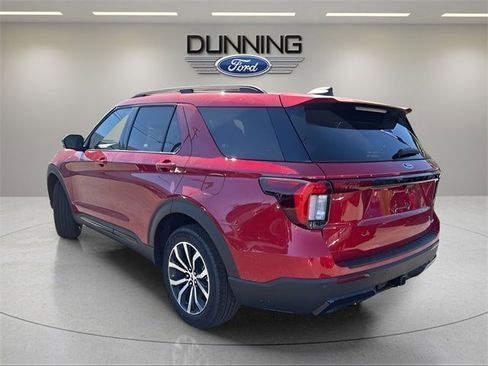 New 2026 Ford Explorer ST-Line image 2