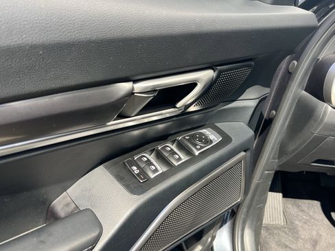 Used 2024 Kia Telluride S image 18