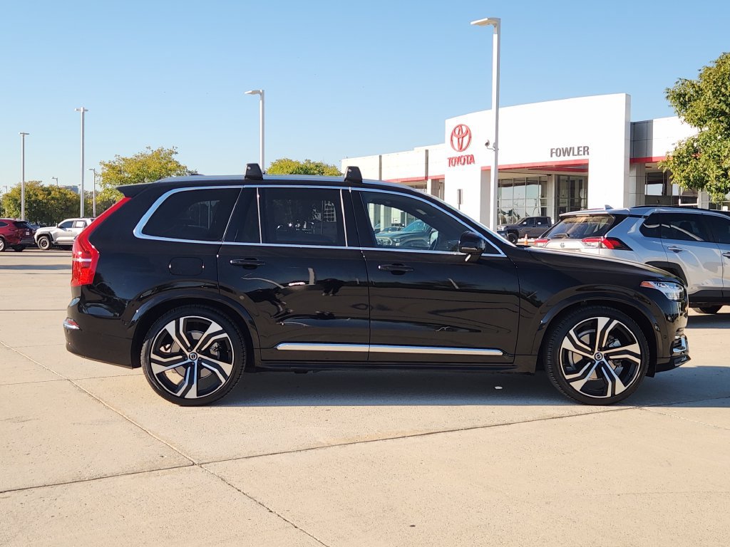 Used 2025 Volvo XC90 B5 Ultra w/ Protection Package Premier AWD/4WD image 4