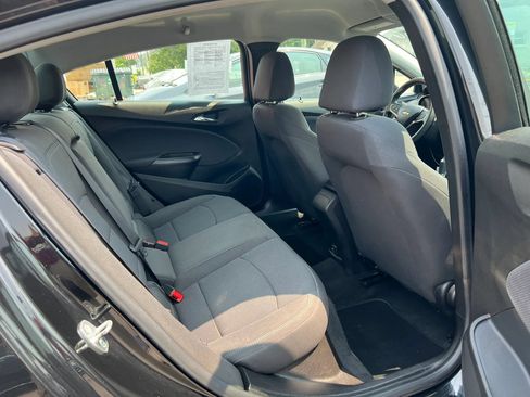 Used 2019 Chevrolet Cruze LT w/ LT True North Edition FWD image 28