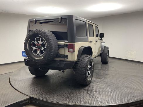Used 2018 Jeep Wrangler Unlimited Sport S AWD/4WD image 7