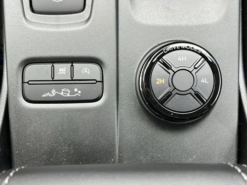 New 2025 Ford Ranger XLT w/ Equipment Group 301A High image 33