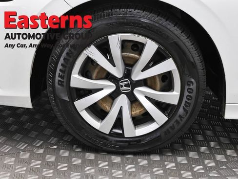 Used 2022 Honda Civic LX image 30