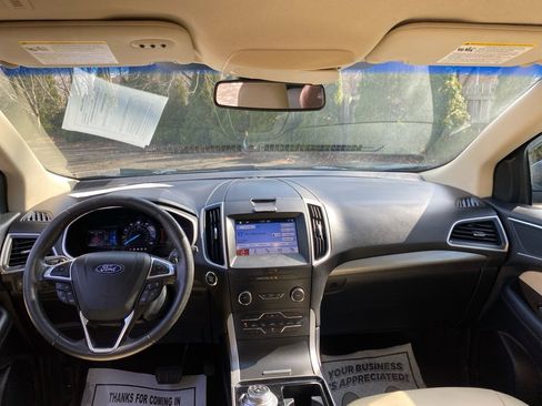 Used 2019 Ford Edge SEL w/ Equipment Group 201A image 17