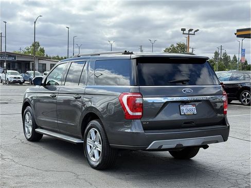 Used 2019 Ford Expedition Max XLT w/ Equipment Group 202A RWD image 6